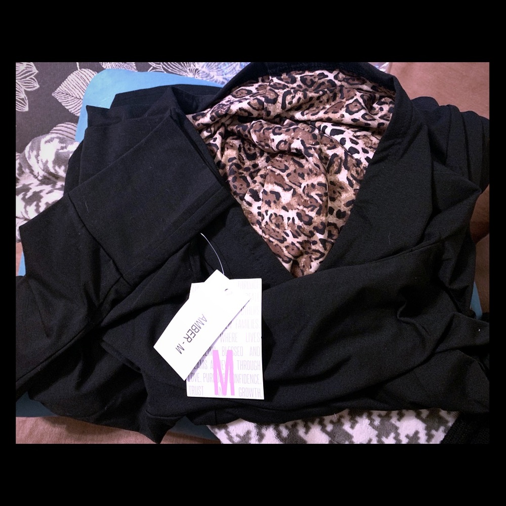 Medium Lularoe Leopard Amber